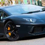 【ランボルギーニ・アヴェンタドール】洗車中に細部をチェック！
